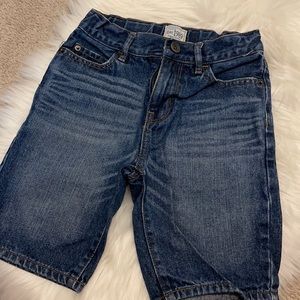 The children’s place boys shorts size 6